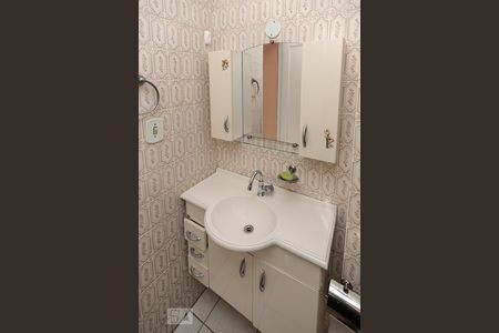 Apartamento à venda com 75m², 3 quartos e sem vagaBanheiro