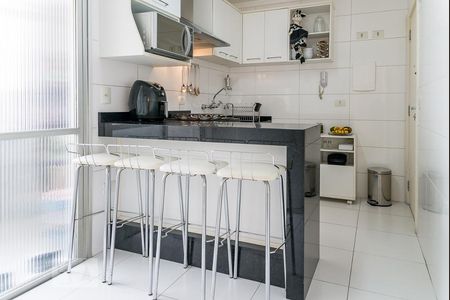 Apartamento à venda com 78m², 2 quartos e 1 vagaCozinha