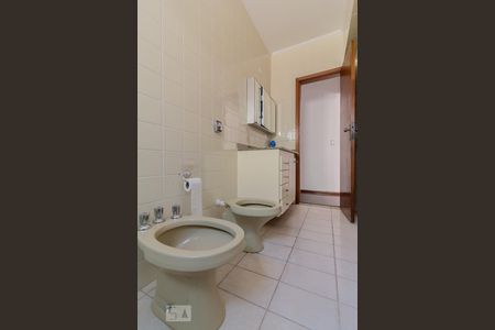 Banheiro de apartamento para alugar com 2 quartos, 86m² em Vila Homero Thon, Santo André