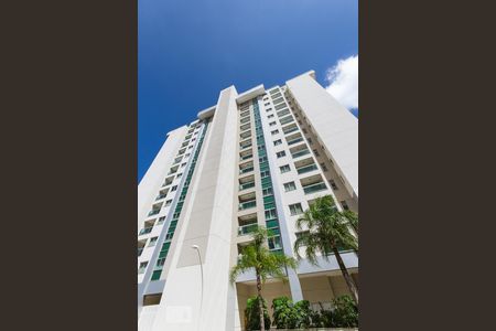 Apartamento à venda com 38m², 1 quarto e 1 vaga Apartamento à venda com 38m², 1 quarto e 1 vagaFachada