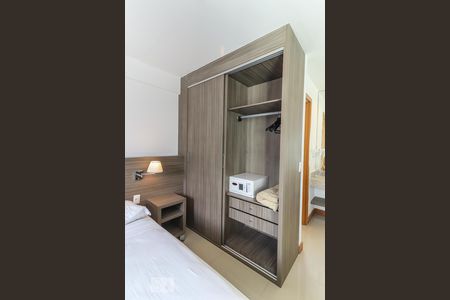 Apartamento à venda com 38m², 1 quarto e 1 vaga Apartamento à venda com 38m², 1 quarto e 1 vagaQuarto - Armários