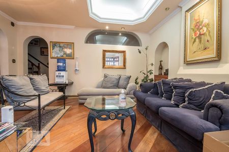 Sala de casa para alugar com 3 quartos, 350m² em Campo Belo, São Paulo