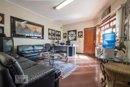 Sala Piso 2 de casa para alugar com 3 quartos, 350m² em Campo Belo, São Paulo
