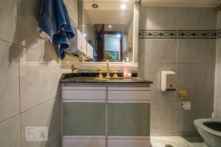 Lavabo de casa para alugar com 3 quartos, 350m² em Campo Belo, São Paulo