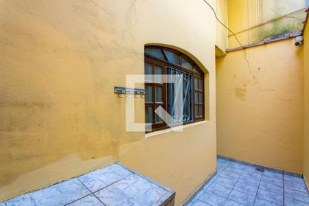 Quintal de casa para alugar com 3 quartos, 197m² em Vila Silvestre, Santo André