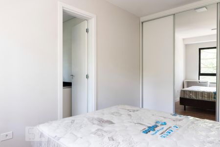 Suíte de kitnet/studio à venda com 1 quarto, 40m² em Bacacheri, Curitiba