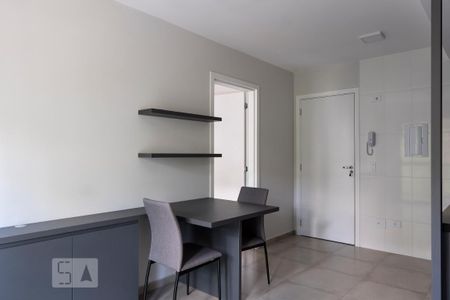 Sala de kitnet/studio à venda com 1 quarto, 40m² em Bacacheri, Curitiba