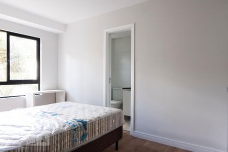 Suíte de kitnet/studio à venda com 1 quarto, 40m² em Bacacheri, Curitiba