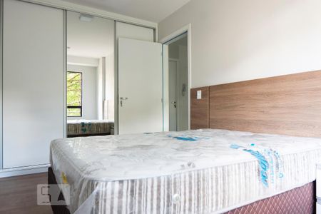 Suíte de kitnet/studio à venda com 1 quarto, 40m² em Bacacheri, Curitiba