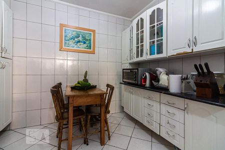 Casa à venda com 286m², 3 quartos e 2 vagasCozinha