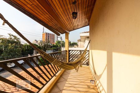 Casa à venda com 286m², 3 quartos e 2 vagasVaranda
