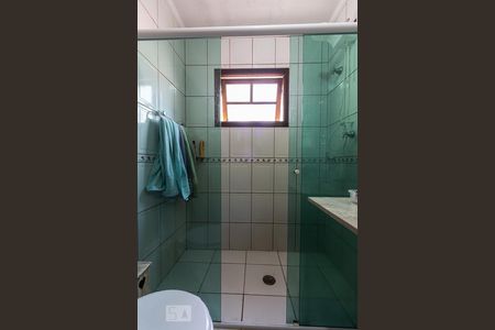 Casa à venda com 286m², 3 quartos e 2 vagasBanheiro da Suite 2