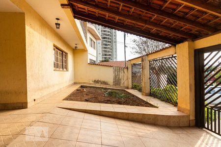 Casa à venda com 286m², 3 quartos e 2 vagasGaragem