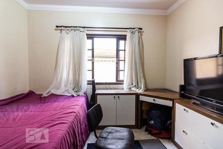 Casa à venda com 286m², 3 quartos e 2 vagasEscritório