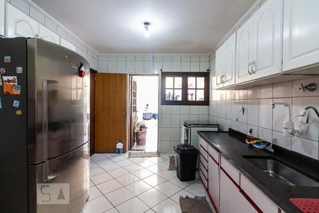 Casa à venda com 286m², 3 quartos e 2 vagasCozinha