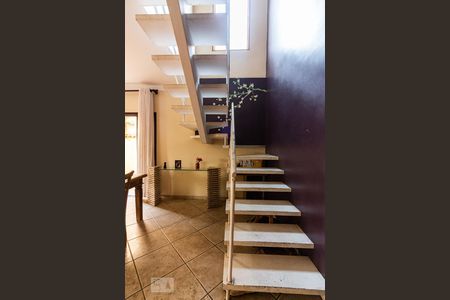 Sala de casa à venda com 3 quartos, 286m² em Vila Lageado, São Paulo