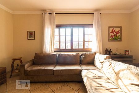 Sala de casa à venda com 3 quartos, 286m² em Vila Lageado, São Paulo