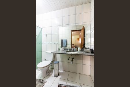 Casa à venda com 286m², 3 quartos e 2 vagasBanheiro da Suite 3