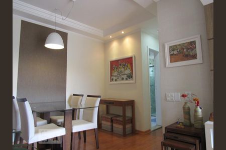 sala de apartamento à venda com 2 quartos, 68m² em Vila Marieta, Campinas