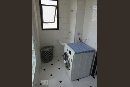 Apartamento à venda com 68m², 2 quartos e 2 vagaslavanderia