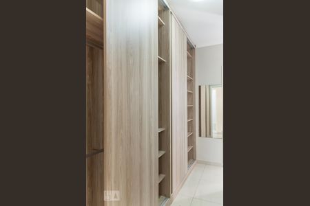 Apartamento para alugar com 106m², 3 quartos e 2 vagasCloset da suíte