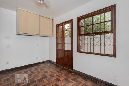Quarto de apartamento à venda com 1 quarto, 53m² em Petrópolis, Porto Alegre