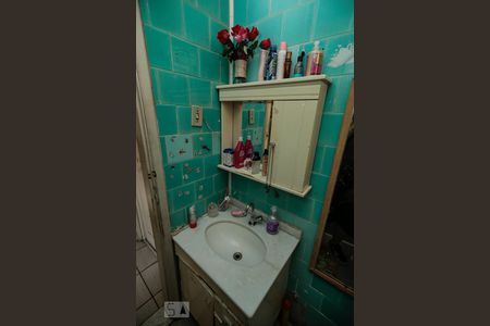 Banheiro de apartamento para alugar com 1 quarto, 46m² em Lins de Vasconcelos, Rio de Janeiro