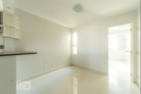 Sala de apartamento para alugar com 2 quartos, 50m² em Cruzeiro Novo, Brasília