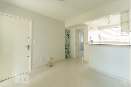 Sala de apartamento para alugar com 2 quartos, 50m² em Cruzeiro Novo, Brasília