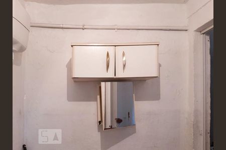 Banheiro de apartamento para alugar com 1 quarto, 30m² em Bela Vista, São Paulo