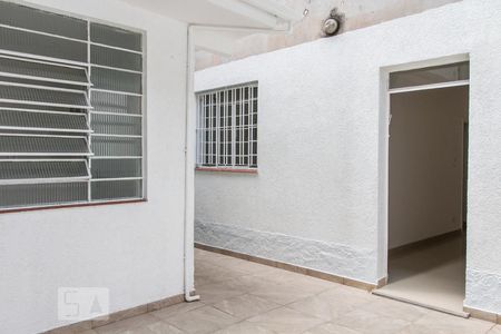 Apartamento para alugar com 96m², 2 quartos e sem vagaQuintal