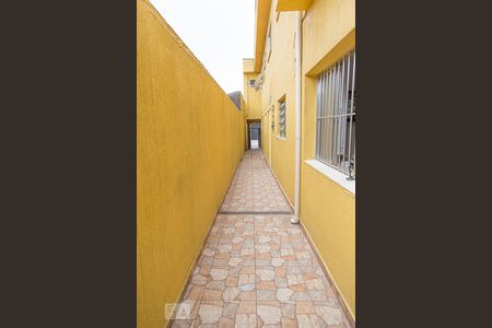 Casa para alugar com 80m², 2 quartos e 1 vaga Casa para alugar com 80m², 2 quartos e 1 vagaEntrada