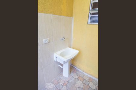 Casa para alugar com 80m², 2 quartos e 1 vaga Casa para alugar com 80m², 2 quartos e 1 vagaÁrea de Serviço