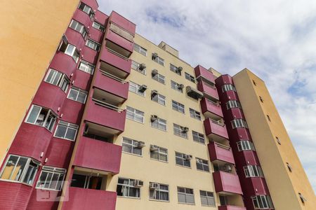 Apartamento à venda com 102m², 4 quartos e 1 vaga Apartamento à venda com 102m², 4 quartos e 1 vagaFachada