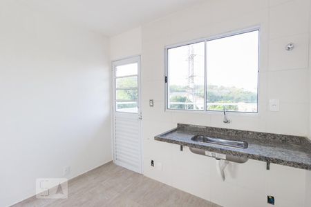 Cozinha de apartamento para alugar com 2 quartos, 71m² em Vila Baruel, São Paulo