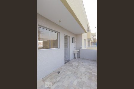 Apartamento para alugar com 71m², 2 quartos e 1 vagaÁrea de Serviço