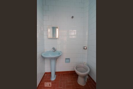 Banheiro de casa à venda com 1 quarto, 105m² em Vila Palmeiras, São Paulo