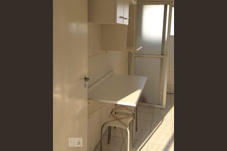 Cozinha de apartamento para alugar com 1 quarto, 45m² em Vila Mariana, São Paulo