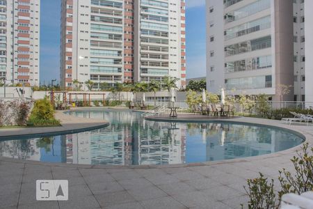 Apartamento à venda com 162m², 4 quartos e 3 vagasÁrea comum - Piscina