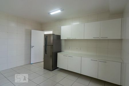 Apartamento à venda com 162m², 4 quartos e 3 vagasCozinha