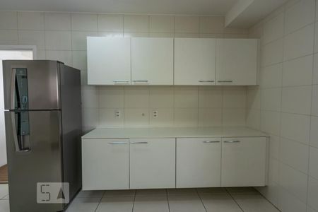 Apartamento à venda com 162m², 4 quartos e 3 vagasCozinha