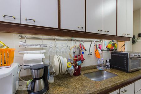 Apartamento à venda com 153m², 4 quartos e 2 vagasCozinha