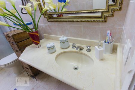 Apartamento à venda com 153m², 4 quartos e 2 vagasBanheiro Quarto 3 - Suíte