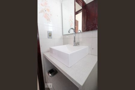 Apartamento à venda com 65m², 2 quartos e 1 vaga Apartamento à venda com 65m², 2 quartos e 1 vagaBanheiro - Torneira