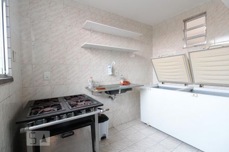 Apartamento à venda com 65m², 2 quartos e 1 vaga Apartamento à venda com 65m², 2 quartos e 1 vagaSalao de Festa cozinha