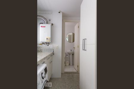 Apartamento à venda com 180m², 3 quartos e 3 vagasÁrea de Serviço