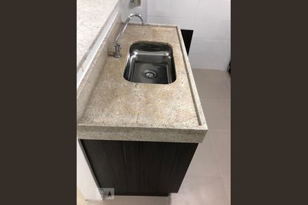 Apartamento à venda com 44m², 2 quartos e 1 vaga Apartamento à venda com 44m², 2 quartos e 1 vagaCozinha