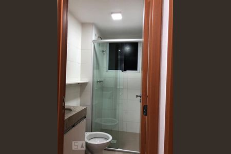 Banheiro de apartamento à venda com 2 quartos, 44m² em São José, Canoas