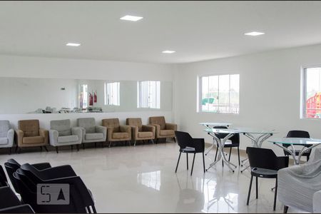 Apartamento à venda com 44m², 2 quartos e 1 vaga Apartamento à venda com 44m², 2 quartos e 1 vagaÁrea externa