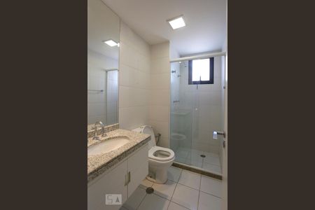 Apartamento para alugar com 191m², 3 quartos e 3 vagasBanheiro da Suite 3